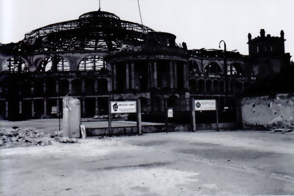 hurrawirlebennochfrankfurt2-large.jpg