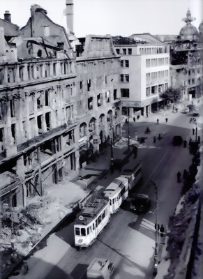 hurrawirlebennochfrankfurt3-large.jpg